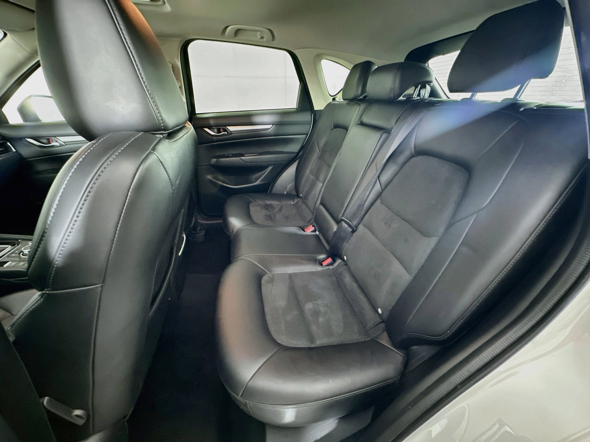 Used 2018 MAZDA CX-5 Touring w/ Preferred Equipment Package FWD image 28