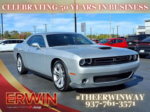 Certified 2022 Dodge Challenger R/T image 1