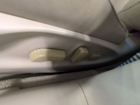 Used 2015 INFINITI Q70 5.6 w/ Deluxe Touring Package image 10