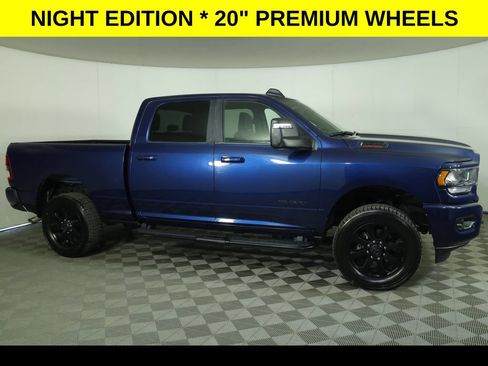 Used 2024 RAM 2500 Big Horn w/ Night Edition AWD/4WD image 6