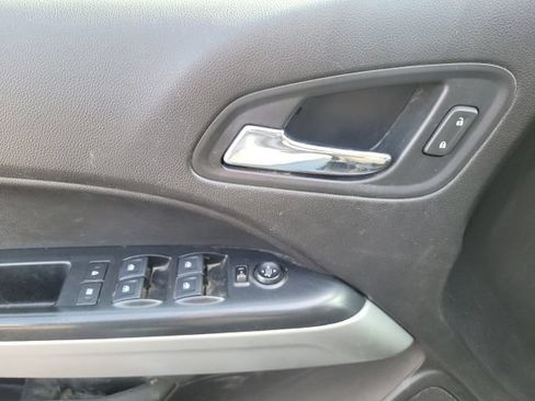Used 2018 Chevrolet Colorado LT w/ LT Convenience Package AWD/4WD image 11