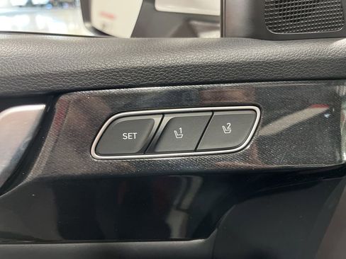 Used 2022 Hyundai Palisade Limited AWD/4WD image 11