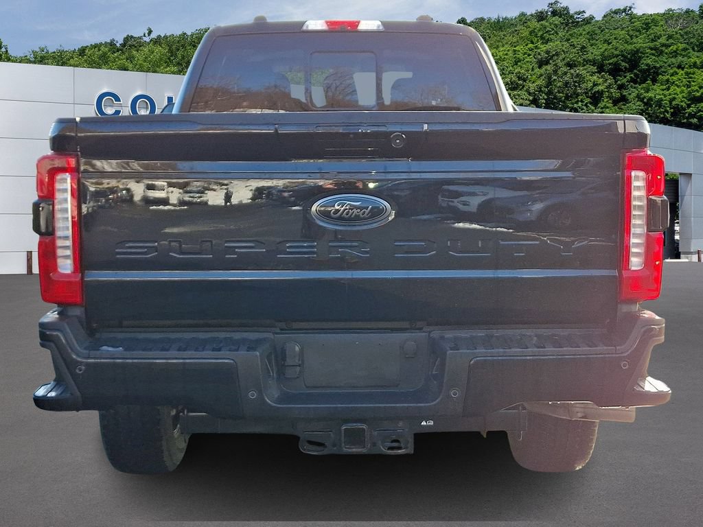 Used 2025 Ford F250 XLT w/ Black Appearance Package AWD/4WD image 4