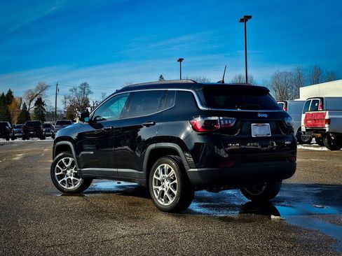 Certified 2024 Jeep Compass Latitude image 5