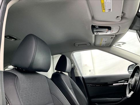 Used 2024 Kia Seltos S FWD image 28