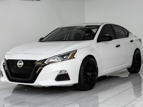 Used 2019 Nissan Altima 2.5 S image 4