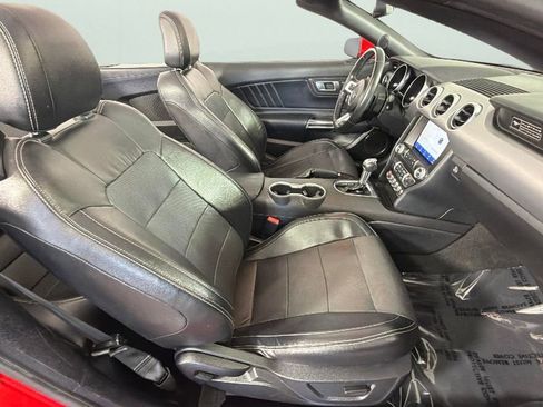 Used 2020 Ford Mustang Premium RWD image 32