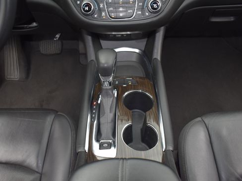 Used 2024 Chevrolet Malibu LT image 19