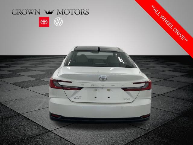 Used 2026 Toyota Camry XLE w/ Premium Plus Package AWD/4WD image 5