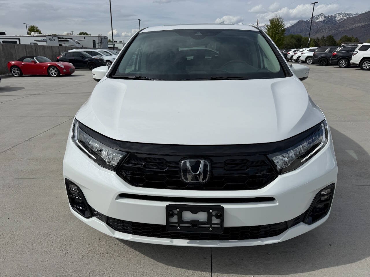 Used 2026 Honda Odyssey Elite image 8