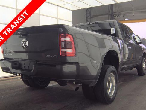 Used 2024 RAM 3500 Laramie w/ Towing Technology Group image 4