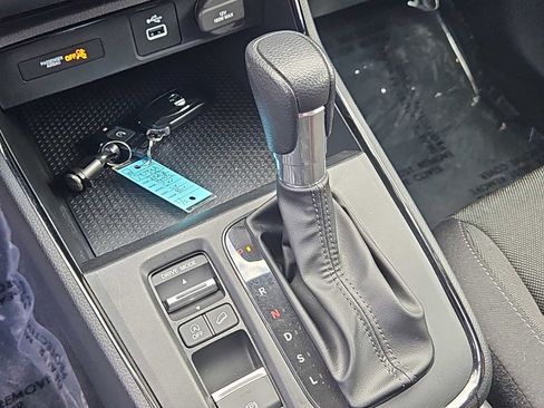 Used 2025 Honda CR-V LX image 22