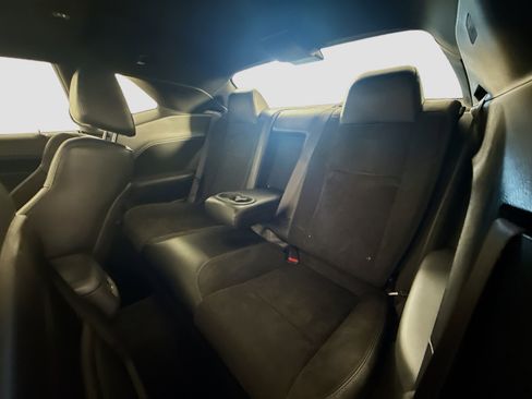 Used 2020 Dodge Challenger R/T Scat Pack image 25