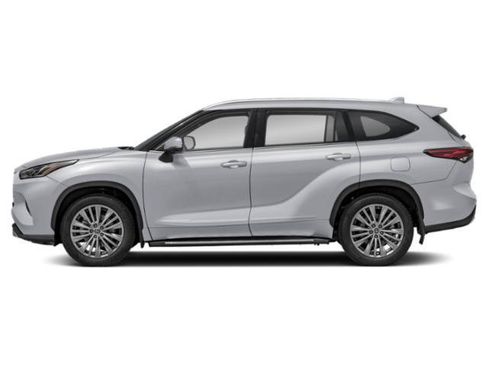 New 2026 Toyota Highlander Platinum AWD/4WD image 3