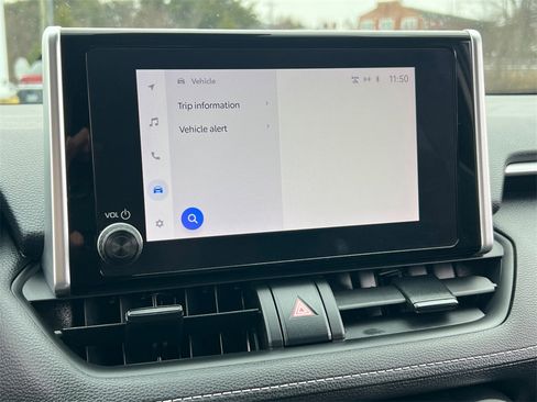 Used 2023 Toyota RAV4 LE image 19