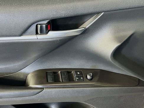 Used 2023 Toyota Camry LE image 12