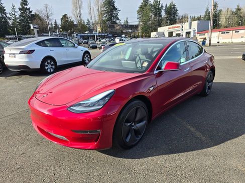 Used 2018 Tesla Model 3 Long Range RWD image 7