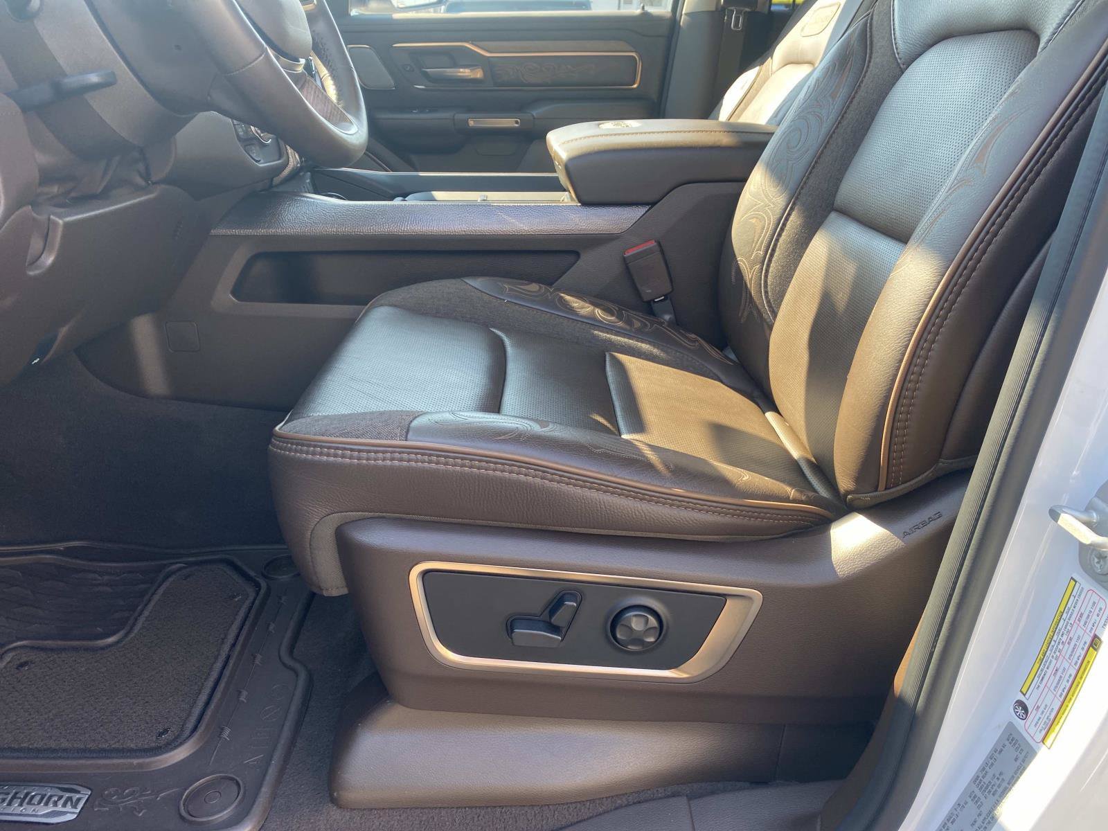 Used 2026 RAM 1500 Limited AWD/4WD image 25