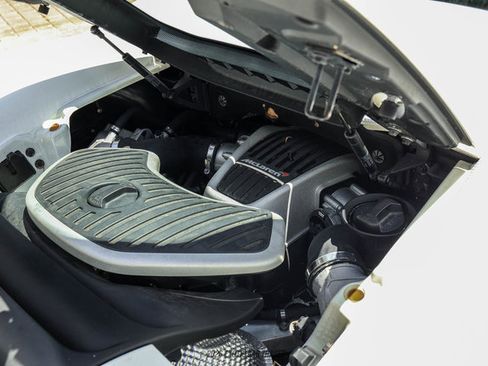 Used 2014 McLaren MP4-12C Spider RWD image 26