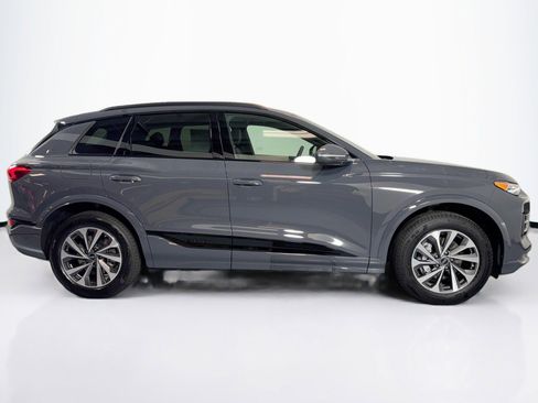 New 2027 Audi Q6 e-tron Premium image 4