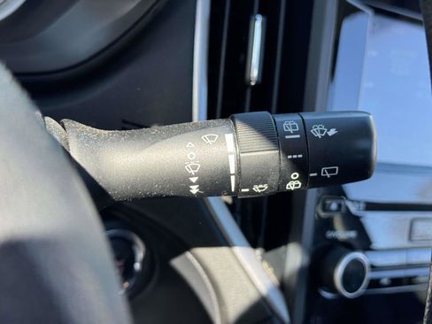 Used 2021 Subaru Forester Premium image 23