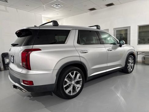 Used 2022 Hyundai Palisade SEL w/ 8P Bench Seat Package FWD image 13