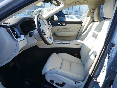 New 2026 Volvo XC60 T8 Ultra w/ Protection Package Premier AWD/4WD image 5