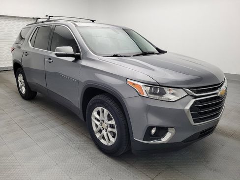 Used 2020 Chevrolet Traverse LT FWD image 13