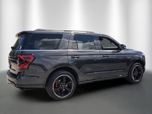Used 2022 Ford Expedition Limited RWD image 7