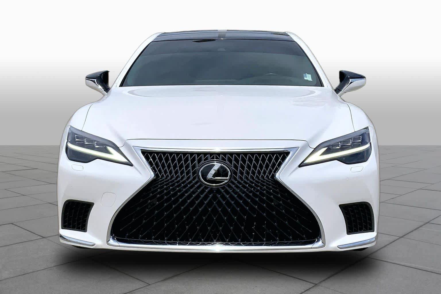 Used 2022 Lexus LS 500 w/ Interior Upgrade Package RWD image 4