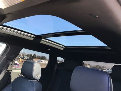 Used 2025 Chevrolet Blazer RS w/ Driver Confidence II Package image 11