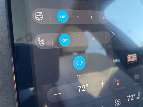 New 2025 Volvo EX90 Plus image 26