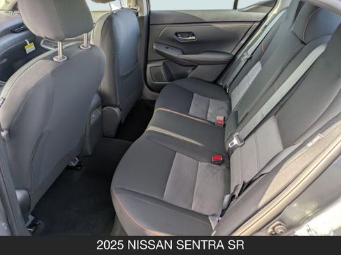 Used 2025 Nissan Sentra SR image 15