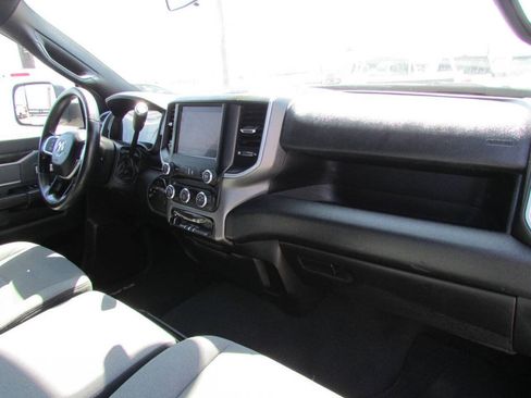 Used 2022 RAM 3500 Big Horn image 19