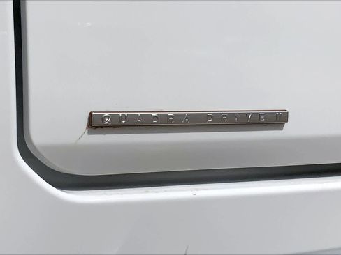 Used 2022 Jeep Grand Wagoneer Series III w/ Rear Seat Video Group 1 AWD/4WD image 31