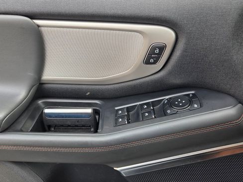 Used 2025 Ford Expedition Active AWD/4WD image 32