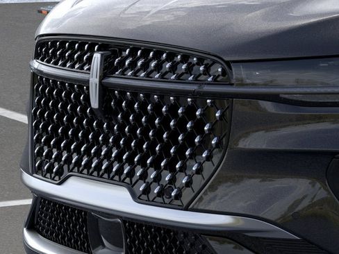 New 2026 Lincoln Nautilus Reserve AWD/4WD image 17