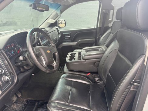 Used 2017 Chevrolet Silverado 1500 LT w/ Redline Edition image 13