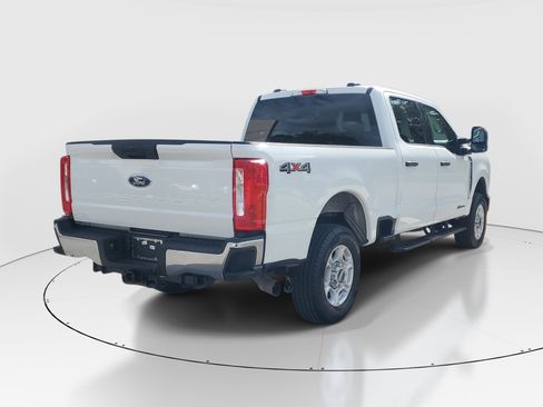 Used 2026 Ford F250 XLT AWD/4WD image 7