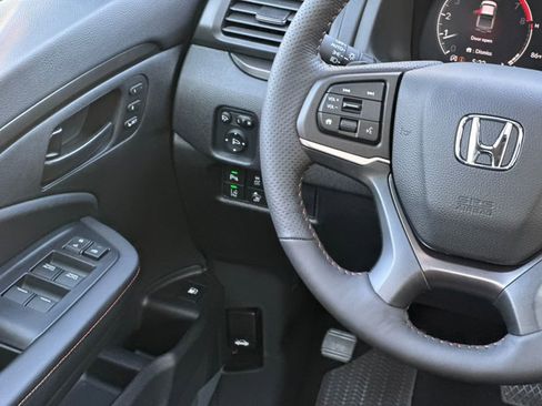 New 2025 Honda Ridgeline TrailSport image 19