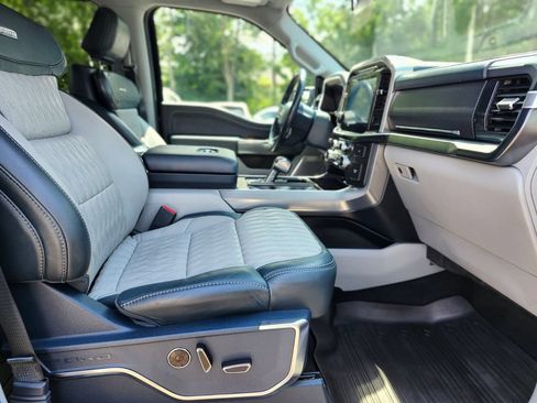 Used 2022 Ford F150 Limited AWD/4WD image 11
