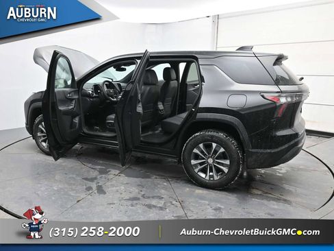 New 2026 Chevrolet Equinox LT w/ Convenience Package II AWD/4WD image 35