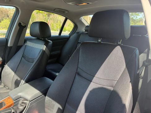 Used 2011 BMW 328i Sedan RWD image 11