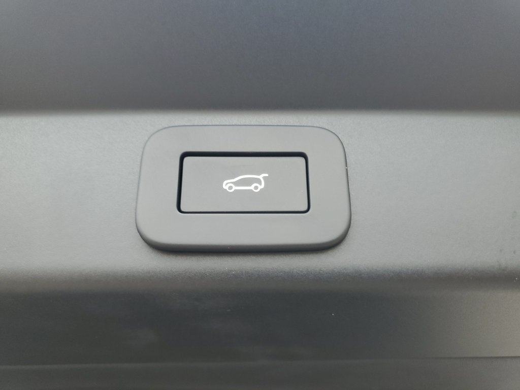 New 2027 Land Rover Range Rover Sport SE AWD/4WD image 33