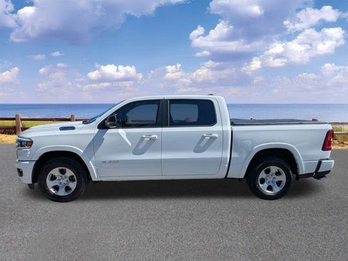 Certified 2025 RAM 1500 Big Horn AWD/4WD image 5