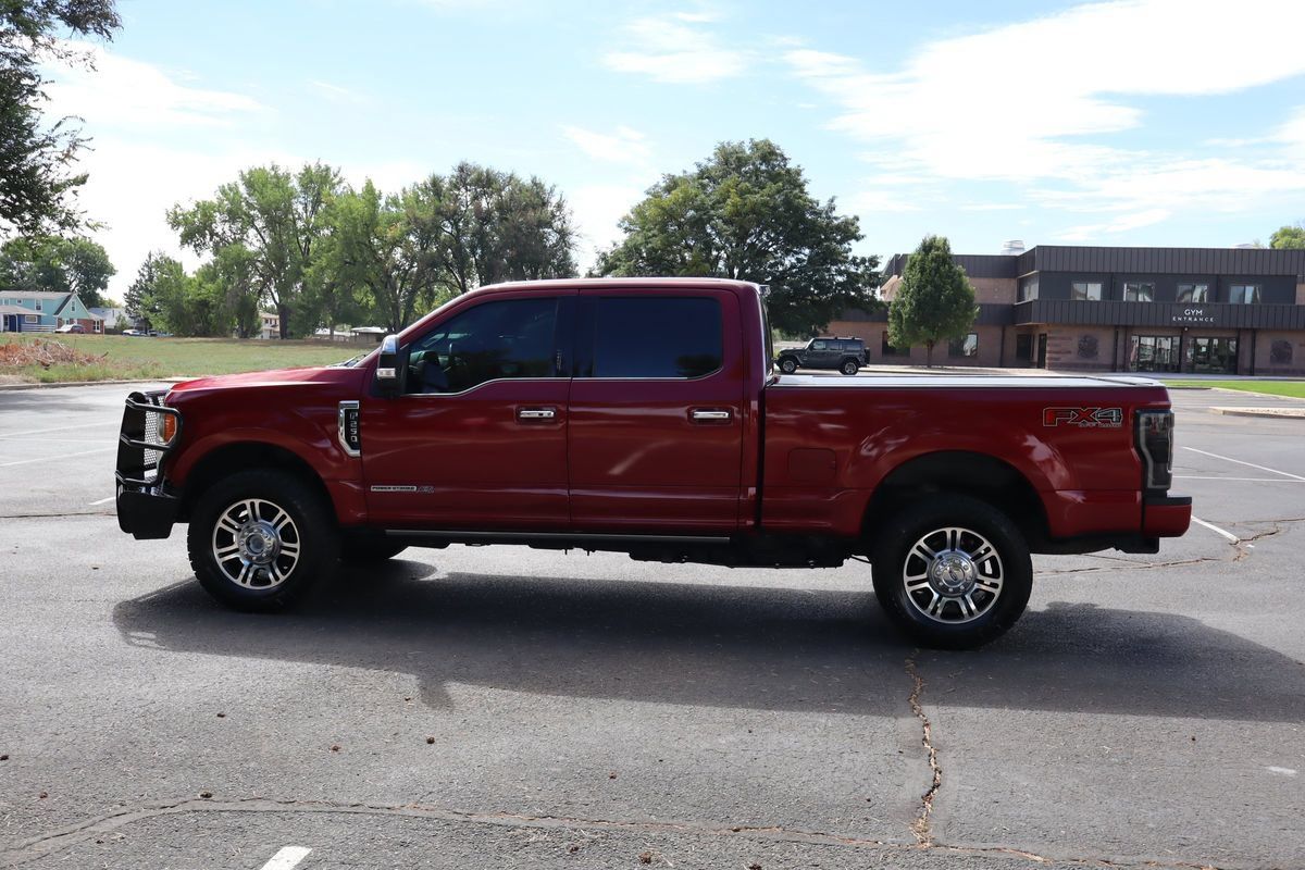 Used 2017 Ford F250 Platinum w/ Platinum Ultimate Package AWD/4WD image 9