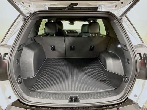 New 2026 GMC Terrain AT4 AWD/4WD image 19