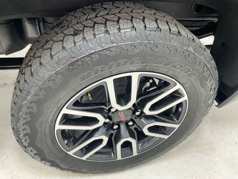 New 2026 GMC Sierra 1500 AT4 image 13