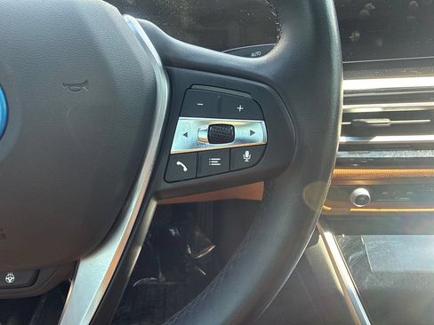 Used 2023 BMW i4 eDrive35 RWD image 18