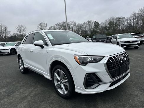 Used 2021 Audi Q3 2.0T Premium w/ Convenience Package image 7